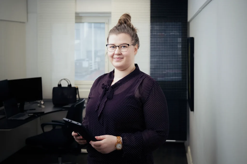 Hurja Solutions Hanna UX/UI-suunnittelija.